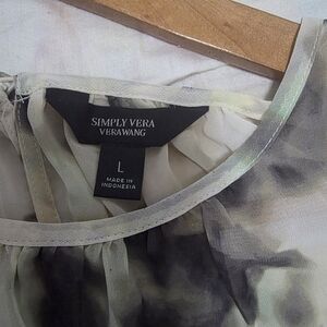 Simply Vera Vera Wang Chiffon Dress in Cream and Gray Floral Dress L.